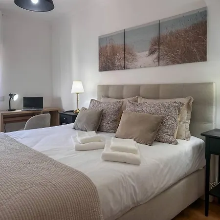 아파트 T1 Premium, Cama King, Ac, Wifi Da Rocha